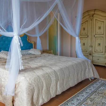 Tiara Villa